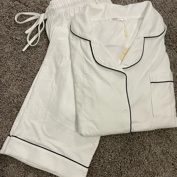 Women's White Pajama Set with Black Trim - Picture 3 of 3